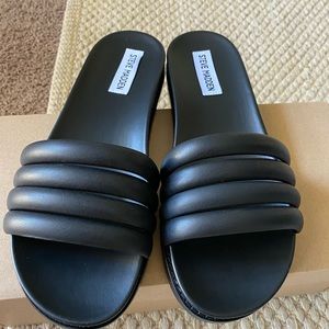 Black leather slide sandals US 8